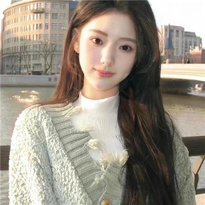 迷雾中的她